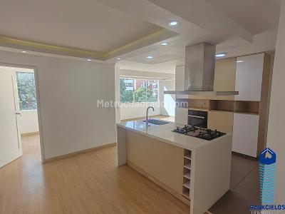 Apartamento de 3 alcobas en venta en Laureles, Medellín, 127 m² · foto 10 de 20