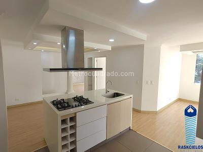 Apartamento de 3 alcobas en venta en Laureles, Medellín, 127 m² · foto 13 de 20