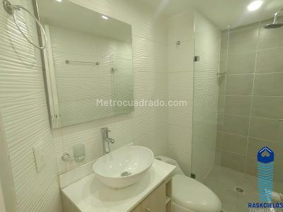 Apartamento de 3 alcobas en venta en Laureles, Medellín, 127 m² · foto 15 de 20