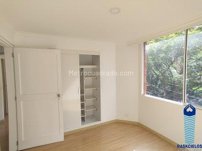 Apartamento de 3 alcobas en venta en Laureles, Medellín, 127 m² · foto 16 de 20