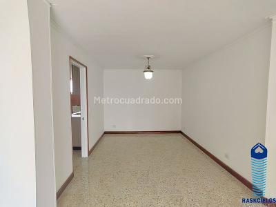 Apartamento de 4 alcobas en venta en Laureles, Medellín, 161 m² · foto 4 de 20