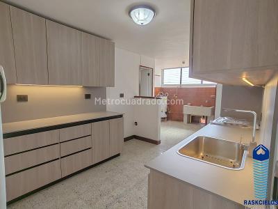 Apartamento de 4 alcobas en venta en Laureles, Medellín, 161 m² · foto 5 de 20
