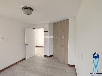Apartamento de 4 alcobas en venta en Laureles, Medellín, 161 m² · foto 17 de 20