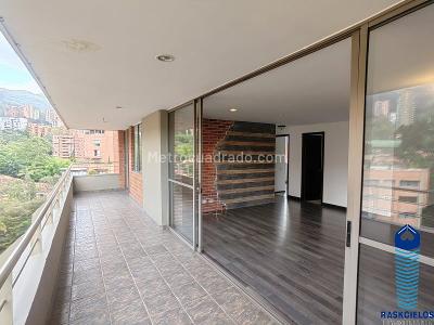 Apartamento de 2 alcobas en venta en El Poblado, Medellín, 120 m² · foto 4 de 20