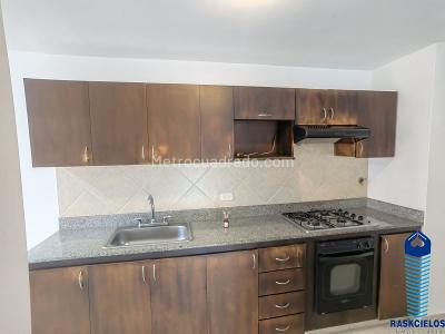 Apartamento de 2 alcobas en venta en El Poblado, Medellín, 120 m² · foto 7 de 20
