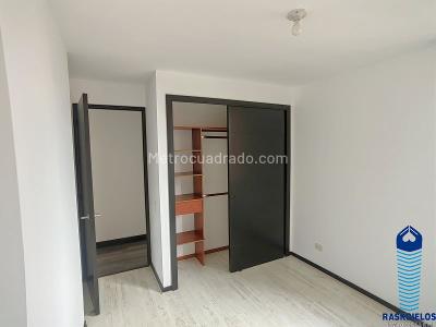 Apartamento de 2 alcobas en venta en El Poblado, Medellín, 120 m² · foto 14 de 20