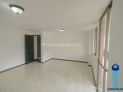 Apartamento de 2 alcobas en venta en El Poblado, Medellín, 120 m² · foto 16 de 20