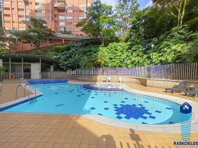 Apartamento de 2 alcobas en venta en El Poblado, Medellín, 120 m² · foto 19 de 20