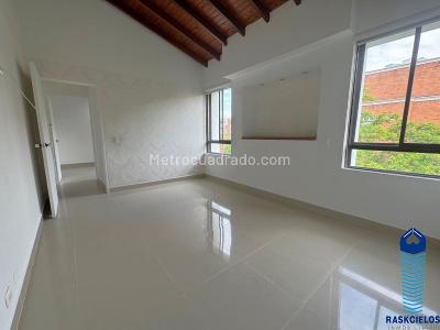 Apartamento de 3 alcobas en venta en Laureles, Medellín, 165 m² · foto 18 de 19