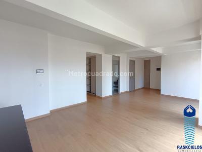 Apartamento en venta en Conquistadores, Medellín · foto 8 de 19