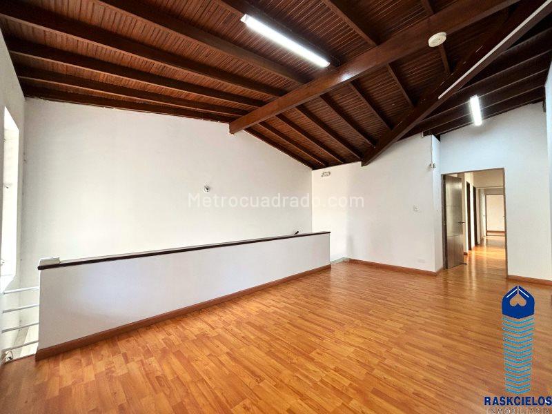 Functional 4BR House in Exclusive El Nogal