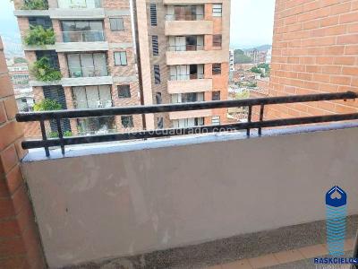 Apartamento de 2 alcobas en venta en La Castellana, Medellín, 90 m² · foto 10 de 10