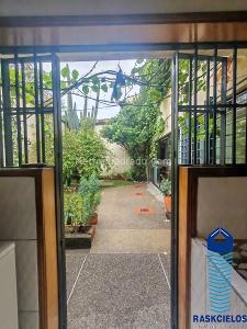 Casa de 5 alcobas en venta en Belen, Medellín, 267 m² · foto 5 de 12