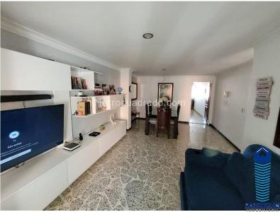 Apartamento en venta en El Nogal, Medellín · foto 5 de 14