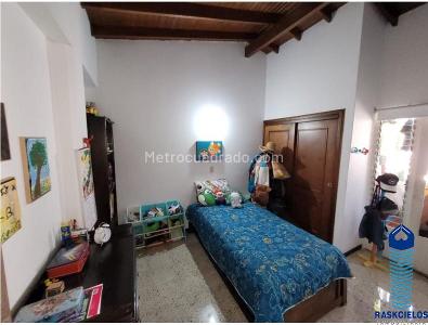Apartamento en venta en El Nogal, Medellín · foto 13 de 14