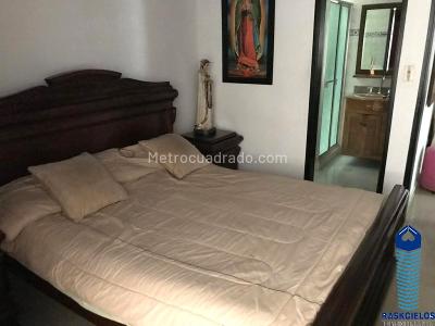 Casa de 5 alcobas en venta en Belen Rosales, Medellín, 200 m² · foto 8 de 16