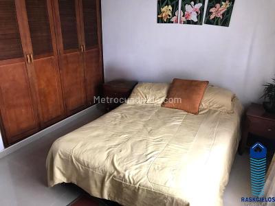 Casa de 5 alcobas en venta en Belen Rosales, Medellín, 200 m² · foto 11 de 16