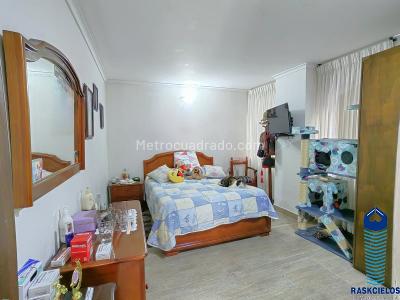 Apartamento de 4 alcobas en venta en Laureles, Medellín, 166 m² · foto 18 de 20