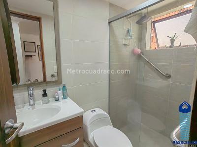 Apartamento de 4 alcobas en venta en Laureles, Medellín, 166 m² · foto 20 de 20