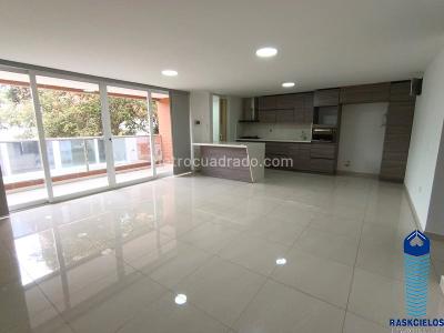 Apartamento de 3 alcobas en venta en Belen Alameda, Medellín, 112 m² · foto 2 de 19