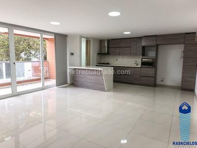 Apartamento de 3 alcobas en venta en Belen Alameda, Medellín, 112 m² · foto 3 de 19