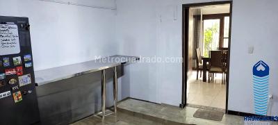 Casa de 3 alcobas en venta en Belen Alameda, Medellín, 284 m² · foto 4 de 18