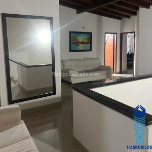 Casa de 5 alcobas en venta en Belen Alameda, Medellín, 320 m² · foto 5 de 19