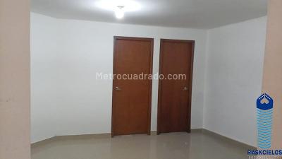 Casa de 5 alcobas en venta en Belen Alameda, Medellín, 320 m² · foto 10 de 19