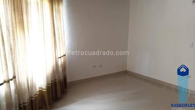 Casa de 5 alcobas en venta en Belen Alameda, Medellín, 320 m² · foto 14 de 19