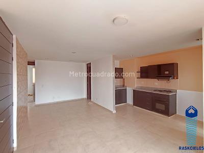 Apartamento de 2 alcobas en arriendo en Laureles, Medellín, 80 m² · foto 3 de 20