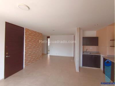 Apartamento de 2 alcobas en arriendo en Laureles, Medellín, 80 m² · foto 4 de 20