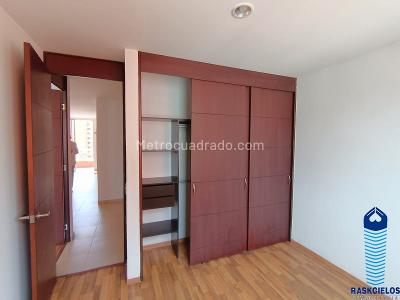 Apartamento de 2 alcobas en arriendo en Laureles, Medellín, 80 m² · foto 13 de 20