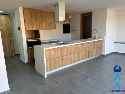 Apartamento de 3 alcobas en venta en Belen Alameda, Medellín, 76 m² · foto 2 de 13