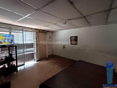 Casa de 4 alcobas en venta en El Nogal, Medellín, 232 m² · foto 10 de 15