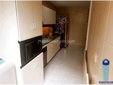 Apartamento en venta en El Nogal, Medellín · foto 5 de 16