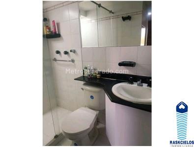 Apartamento en venta en El Nogal, Medellín · foto 13 de 16