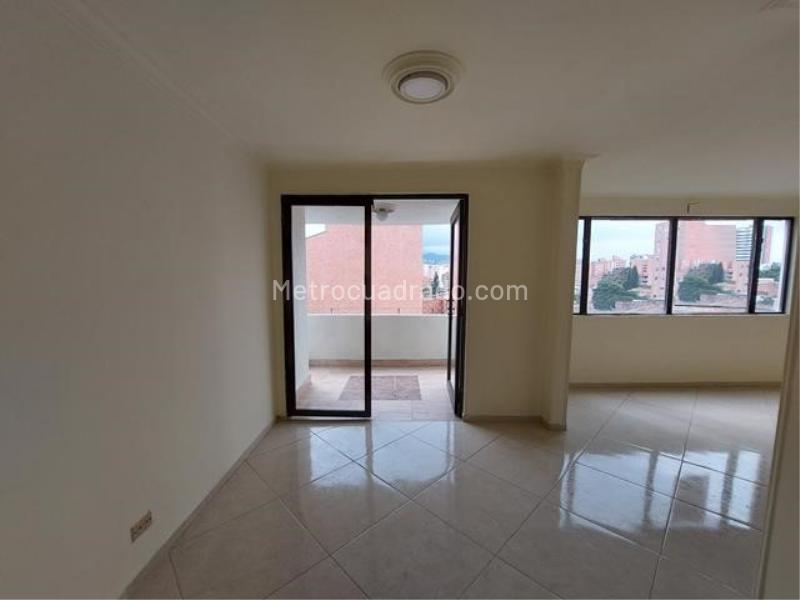 Apartamento Amplio de 2 Alcobas en El Velódromo - 3