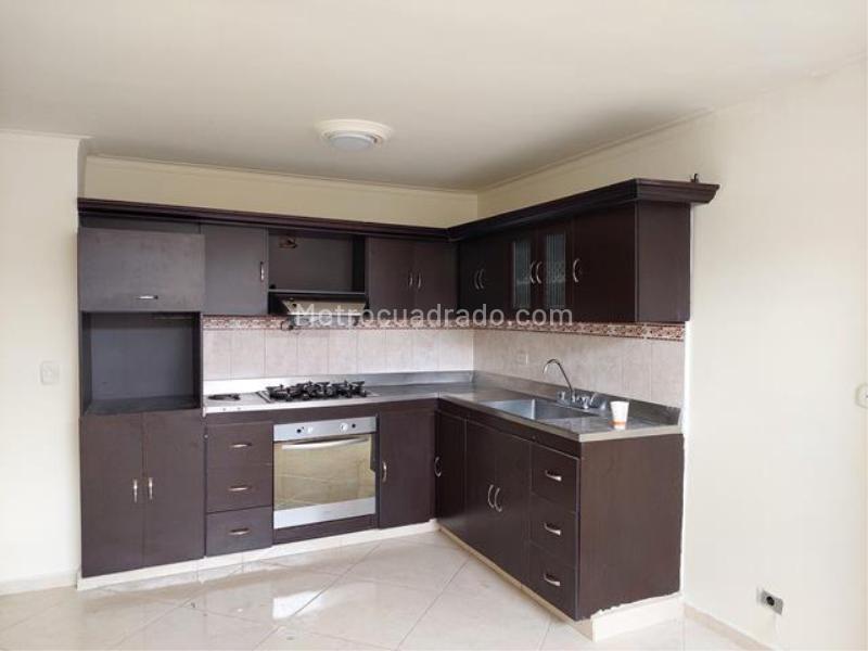 Apartamento Amplio de 2 Alcobas en El Velódromo - 9