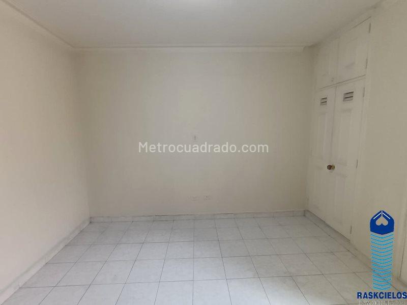 Apartamento Amplio de 3 Alcobas en Estadio - 6