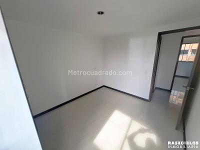 Apartamento de 3 alcobas en venta en Laureles, Medellín, 107 m² · foto 11 de 20
