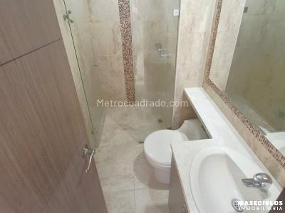 Apartamento de 3 alcobas en venta en Laureles, Medellín, 107 m² · foto 12 de 20