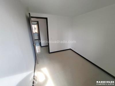 Apartamento de 3 alcobas en venta en Laureles, Medellín, 107 m² · foto 14 de 20