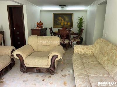 Apartamento en venta en Almeria, Medellín · foto 2 de 10