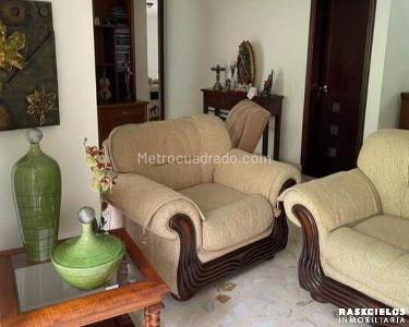 Apartamento en venta en Almeria, Medellín · foto 3 de 10