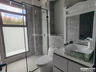 Casa de 5 alcobas en venta en Alto De Palmas, Envigado, 530 m² · foto 12 de 20