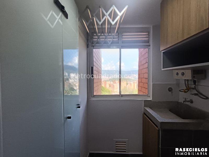 Cozy 2BR Apartment in El Nogal - 6