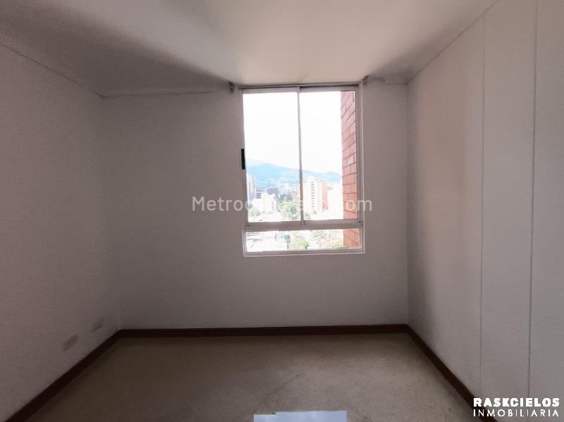 Cozy 2BR Apartment in El Nogal - 7