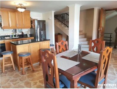 Apartamento de 4 alcobas en venta en La Castellana, Medellín, 118 m² · foto 5 de 20