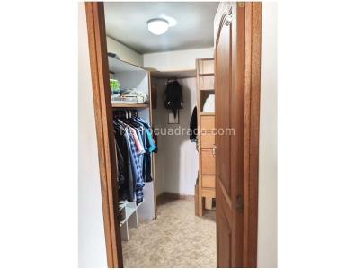 Apartamento de 4 alcobas en venta en La Castellana, Medellín, 118 m² · foto 12 de 20