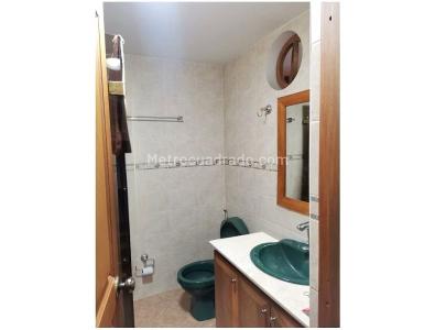 Apartamento de 4 alcobas en venta en La Castellana, Medellín, 118 m² · foto 13 de 20